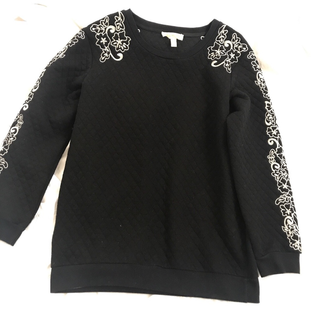 Black quilted sweater